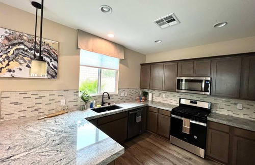 North Las Vegas House | Spacious and Stylish home. Close to medical/corporate centers, freeway, & strip!