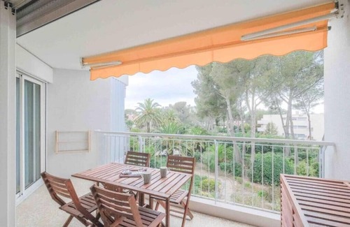 Boulouris-sur-Mer Apartment | Spacious apartment with pool near the sea