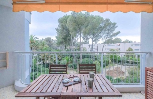 Boulouris-sur-Mer Apartment | Spacious apartment with pool near the sea