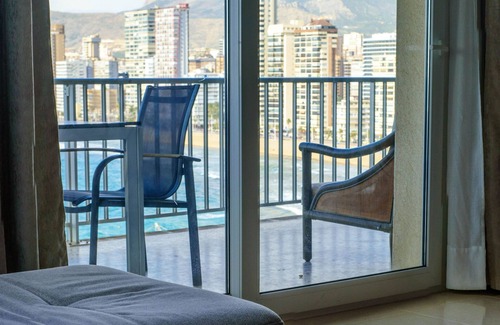Benidorm Apartment | Spacious Apartment above the Sea with Spectacular View and Beach Direct Access