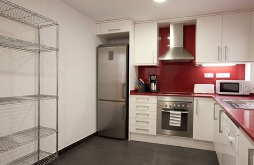 El Coll Apartment | Spacious apartment close to Park Guell