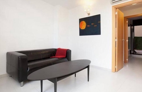 El Coll Apartment | Spacious apartment for families near Park Guell