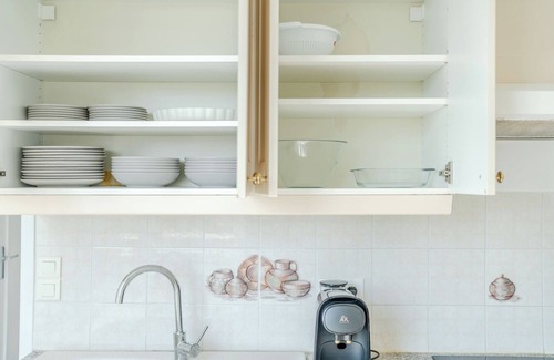 Bron Apartment | Spacious Apartment for 8 People - Bron Grand Clement