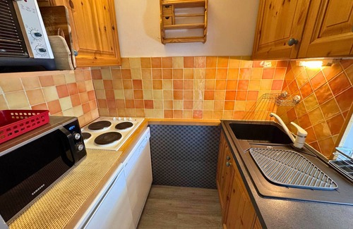 Reberty Apartment | Spacious Apartment for 10, Ski-In/Ski-Out, Reberty 1850, Les Menuires