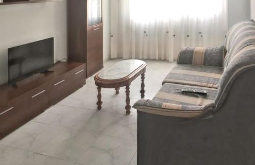 Laxe Apartment | Spacious Apartment in Laxe with Balcony