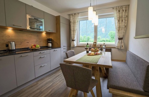 Burgstall Apartment | Spacious Apartment near Ski Area in Mayrhofen