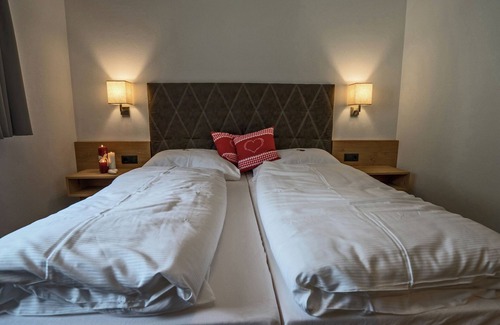 Burgstall Apartment | Spacious Apartment near Ski Area in Mayrhofen