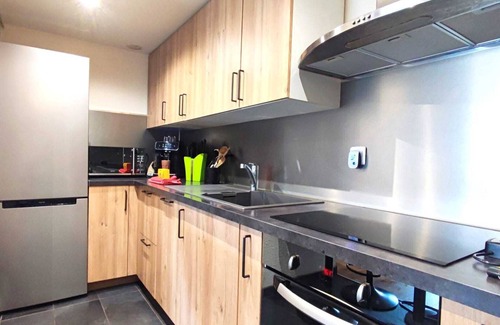 Bordeaux Sud Apartment | Spacious apartment with parking in Bordeaux