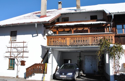 Ehrwald Apartment | Spacious apartment with balcony in city centre