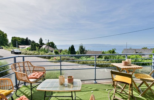 Publier Apartment | Spacious apartment with pool, balcony, parking and wifi in Publier