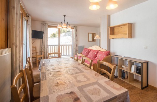 Orcieres-Merlette Apartment | Spacious apt 8 ppl near from the ski station