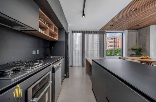 Alejandria Apartment | Spacious apt City View Haven & Jacuzzi - Morph 701