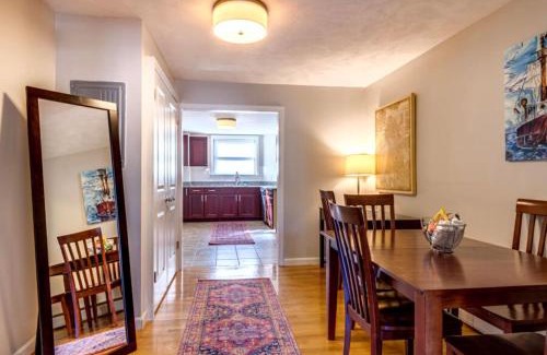 North End Apartment | Spacious Apt In North End