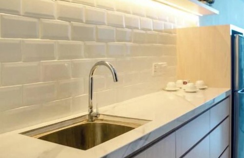 Batam Apartment | Spacious APT, Insta-worthy Weekend Getaway by MESA.
