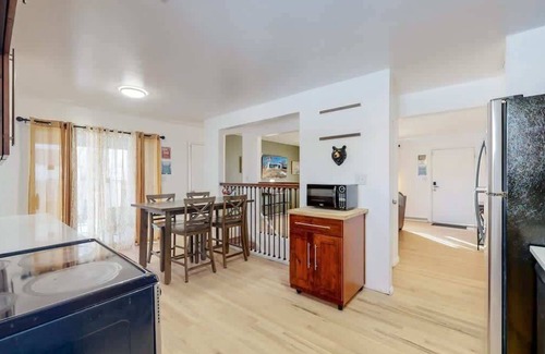 Scenic Heights House | Spacious Arvada Home with King Beds and Office