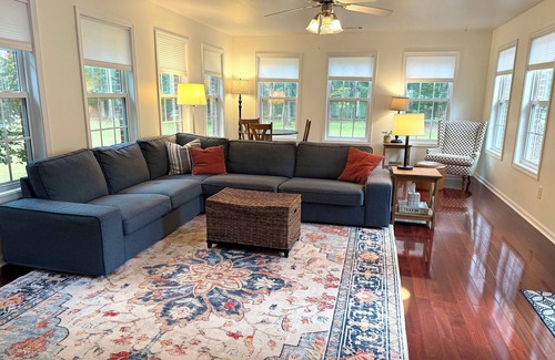 Athens House | Spacious Athens Home: Sleeps 8 - only10 min to UGA