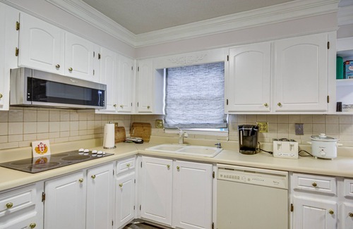 Augusta House | Spacious Augusta Home Near Golf, Shopping & More!