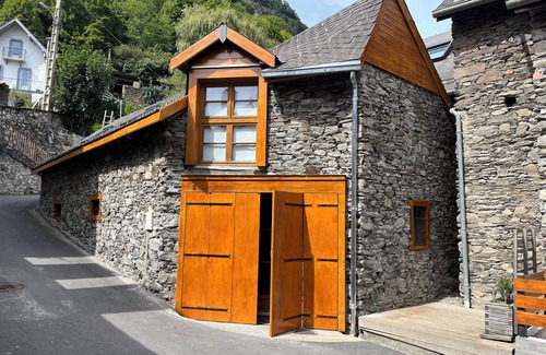 Bagneres-de-Luchon House | Spacious barn, comfortable for family stay. Charming place, outdoor terrace