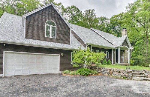 Winsted House | Spacious Barkhamsted Home: Private & Peaceful!