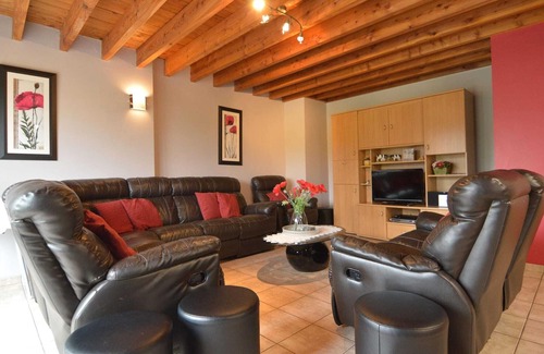 Arimont Cottage | Spacious Baugnez Cottage