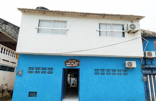 Rincon Apartment | Spacious beachfront house in Rincón del Mar, white, comfortable, fresh and bright.