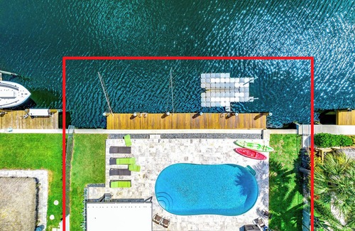 Garden Isles House | Spacious-beachie-on the water-3BR-Sunset-View-BBQ-HeatedPool-WiFi-AC-kayaks-doc
