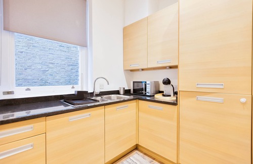 Primrose Hill Apartment | Spacious beautiful 3 bed apartment