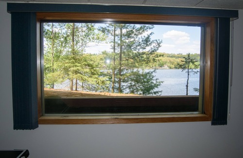 Wautoma House | Spacious Blair Lake House