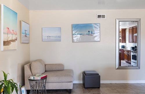 Foster City House | Spacious Bright 4 BR Oasis in Foster City