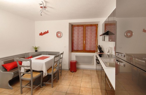 Le Bonhomme Apartment | Spacious, bright apartment.