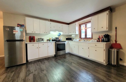 Spring Brook House | Spacious Buffalo Home Near Niagara Falls/Bills Stadium