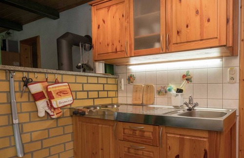 Neustadt/Harz House | Spacious Bungalow in Neustadt Germany with Garden