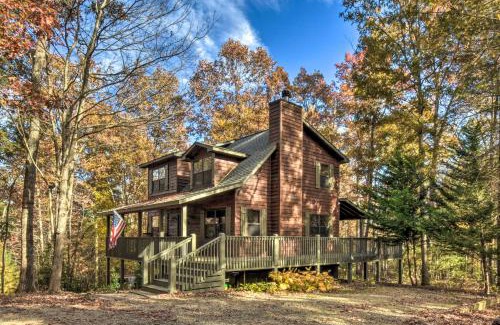 Blairsville House | Spacious Cabin with Furnished Deck and Hot Tub!