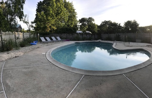 Lower Township House | Spacious Cape May 3 bedroom home with large pool