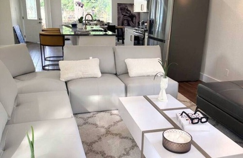 Cedar Park House | Spacious Cedar Park Retreat | Backyard Oasis