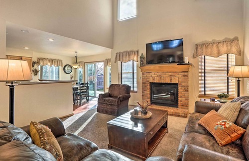 Centennial House | Spacious Centennial Haven ~ 18 Mi to Dtwn Denver!