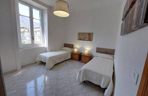 Cava de' Tirreni Apartment | Spacious central apartment, Wi-Fi, equipped kitchen – Cava de’ Tirreni