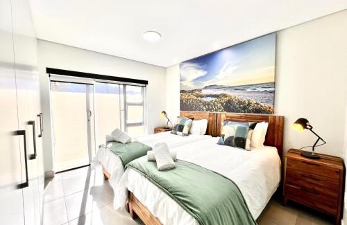 George Apartment | Spacious Central George Getaway at 1 on York