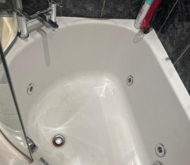 St. Johns Wood House | Spacious Central London Double Room