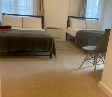 Manchester City Centre Apartment | Spacious Central Penthouse Apartment With Parking