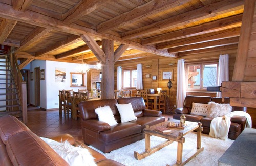 Les Deux Alpes Ski Chalet | Spacious chalet 15 people, 7 rooms, sauna & jacuzzi
