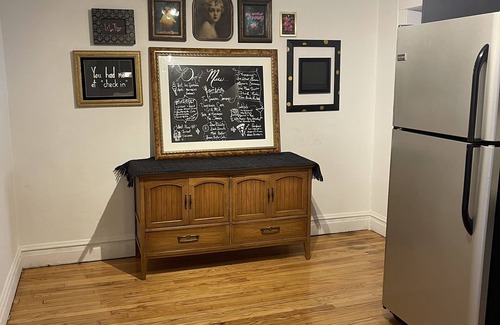 St. Charles House | Spacious Chic 3-BDR Apartment in charming St. Charles for you to Create Memories