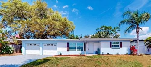 Clearwater House | Spacious Clearwater Vacation House with Cowboy Pool Pet Friendly Fire Pit Life size Games Close to Clearwater Beach Biking Trail Farmers Markets S Harbor Health Spa Baycare Ballpark and Ruth Eckerd Hall Golf Courses