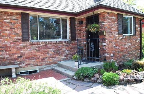 South Boulder House | Spacious close to CU and Pearl Street