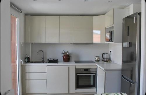 Six-Fours-les-Plages Apartment | Spacious cocoon in Six-Fours-les-Plages