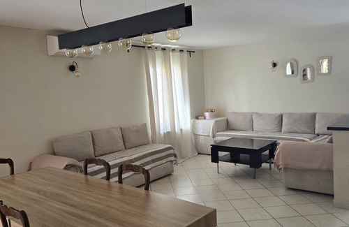 Monteux House | SPACIOUS & COMFORTABLE house in MONTEUX, next to Parc Spirou and Wave Island.