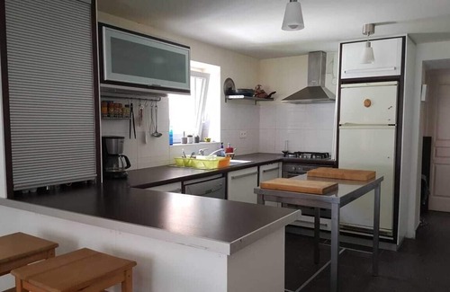 Isola Condo | spacious cozy apartment in Isola village