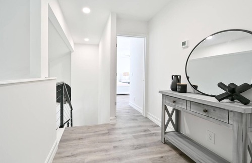 Coachman Glen Villa | Spacious+cozy house, near the beach, heated pool.