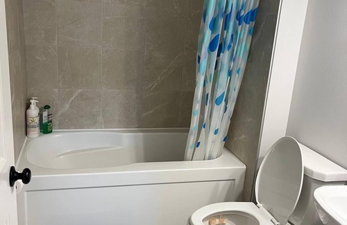 Chestermere Apartment | Spacious & Cozy Private Room in a Family Home with Private Washroom.