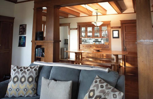 East Deering House | Spacious Craftsman w/Casco Bay Views. Hot Tub, Patio, Easy Access to Old Port